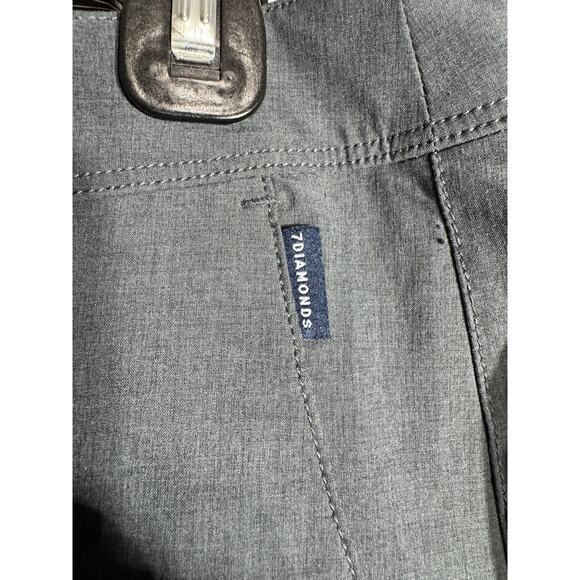 7 Diamonds Shorts Mens 29 Gray Momentum Performance Short Golfing Athleisure - Picture 3 of 7